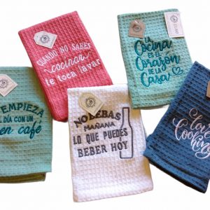Paños de cocina con Leyendas bordadas