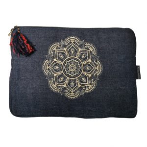 Bolso Portanotebook 13'/ 14' Mandala dorada bordada