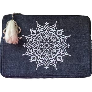 Bolso Portanotebook 13' Mandala pastel bordado